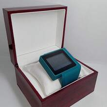 Reloj touch de moda, cuadrado varios midelos con resitencia al agua, pantalla LCD retroiluminacion LED - RELOJ AZUL CON ESTUCHE - Ver 2