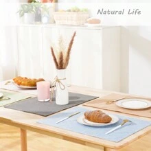 6pcs Linen Fabric Placemats, Double-layered, Washable, Solid Color, Natural Texture, Slip-resistant, Heat-insulated. Great For Parties, Restaurants And Home Use. Easy To Clean. (48cm X 33cm, 6pcs, Natural Linen Color)
