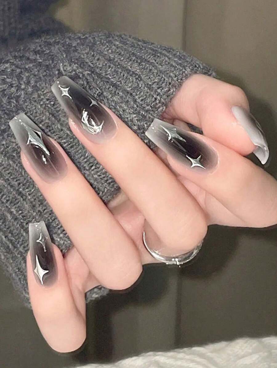 Actualice su estilo con 24 uñas de estilo ballet largas, elegantes, simples y de moda con degradado de color plata-negro con estampado de estrellas, lunas y estrellas de cuatro puntas, adecuadas para fiestas, bailes, vacaciones y uso diario - Multicolor - Ver 1