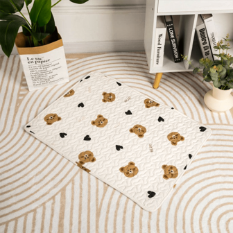 1pc Cloth Apricot-colored Heart Shaped Bear Pattern Stitching Edge Pet Mat Suitable For Large, Medium, And Small Cats And Dogs Indoor Use