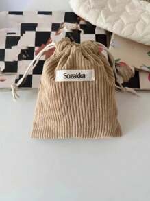 綿綢拉繩收納袋,帶有字母貼片裝飾,適用於派對禮物,婚禮糖果袋和配件 - 杏色 - 查看 6