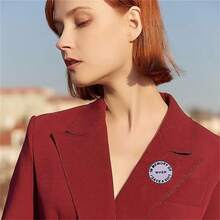 搞笑琺瑯字母別針圓形鈕扣胸針合適的適用於夾克,帽子,帆布包 - 黑與白 - 查看 4