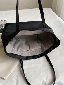 1個黑色尼龍大容量手提包,簡單的學院風肩背包,適合女性的日常使用或旅行 - 黑色 - 查看 9