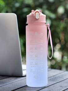 1入設有喝水目標標示的運動水瓶,適用於運動、戶外活動、遠足、騎行、籃球、足球等等