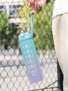 1入設有喝水目標標示的運動水瓶,適用於運動、戶外活動、遠足、騎行、籃球、足球等等