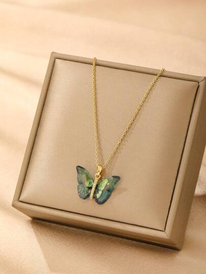 1pc Gold-colored Stainless Steel Chain Plated With 18k Gold, Vintage & Stylish Butterfly Pendant With Green Enamel & Rhines Detail, Versatile For Men & Women As Couples Matching Accessory For Streetwear, Party, And Daily Casual Outfits
