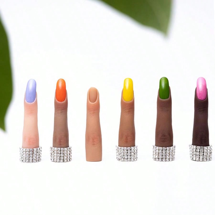 1pc Nail Art Practice Finger Model With Joints & Bendable Silicon Nail