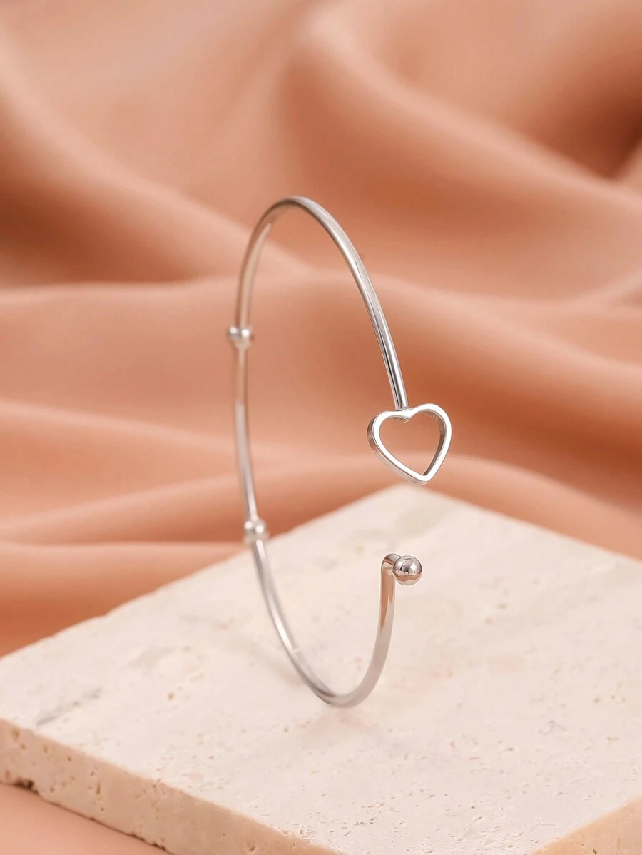 1 件金色时尚手链 - 简约不锈钢心形开放式设计手链，带有时尚心形细节，适合女性和情侣 - 精美礼物，有现货情人节 - 銀色 - 查看 1