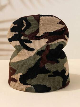 1pc Randomly Cut Green Camouflage Printed Beanie Cap For Boys And Girls, Knitted Thin And Warm Suitable For Autumn/Winter Outdoor Sports And Daily Wear