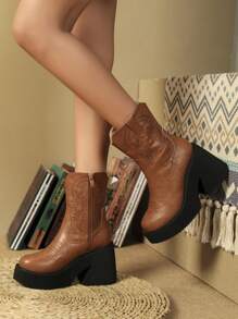 Women's Embroidered Wedge Heel Thick-soled Fashion Short Boots For Slim Legs