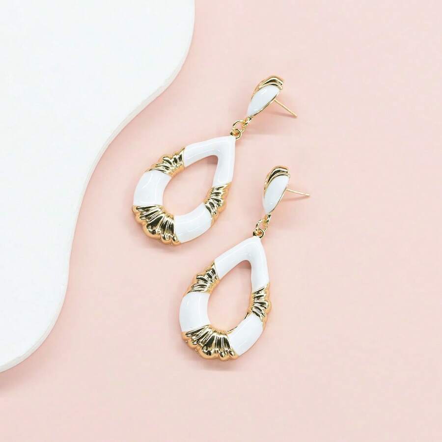 1雙復古金屬發亮的奢華耳墜,金色獨特耳朵首飾類