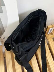 Large Capacity,Waterproof,Portable,Classic,Casual Leisure & Commute Shoulder Bag With Star Decorated Flap Cover For Teen Girls Women College Students,Rookies & White-Collar Workers Perfect For Office,Work ,Business,Commute,College,Middle School, High School,Outdoors, Travel, Outings, Stars Hollow Women Bag