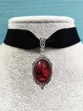 1條哥德式合金橢圓吊墜項鍊,女性休閒配戴