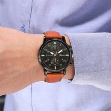 4 cái/bộ Nam chất liệu da PU Dây đeo Công sở Giản dị Đồng hồ thạch anh Và Vòng tay Bộ dụng cụ - Rỉ Nâu - Xem 2