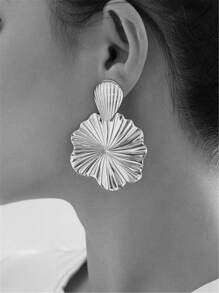 1 Pair Fashionable Delicate Snail Shell Stud Earrings, Suitable For Daily Wear - Silver - View 5