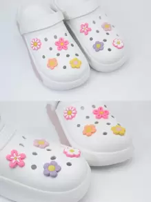 8pcs Cute Floral Shoe Decorations, Detachable Multi-Functional Sandals, Clogs, Jelly Shoes, Garden Shoes Decor Buttons, Suitable For Daily Wear, Shopping, Party, Travel