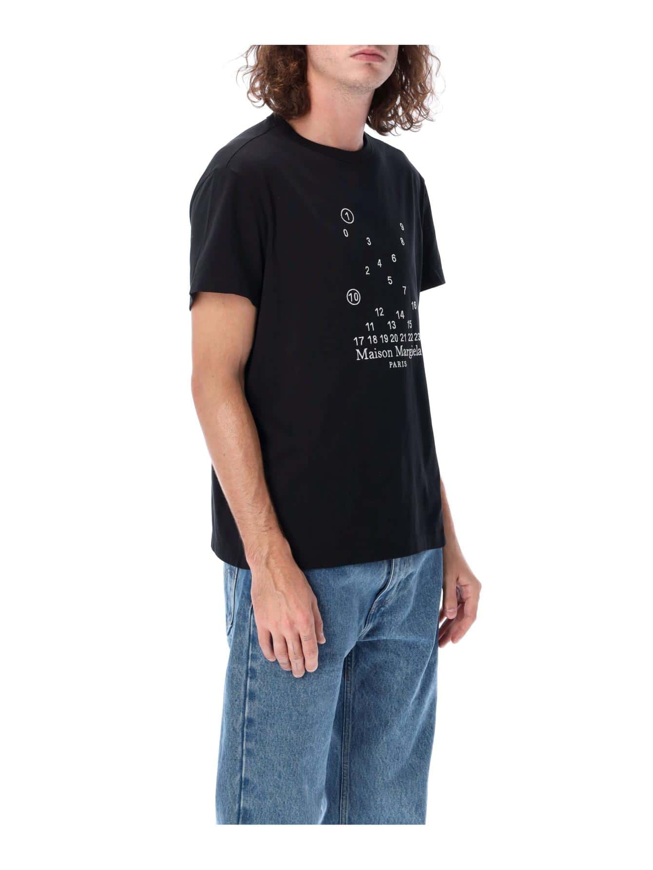 Maison Margiela Men's T-Shirt BLACK S50GC0684S22816900