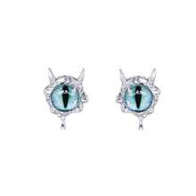 1pc Green Evil Horn & Eye Design Stud Earring - Green - View 2