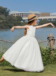 Tween Girls' White Wedding Party Dress With Petticoat And Open Back Design