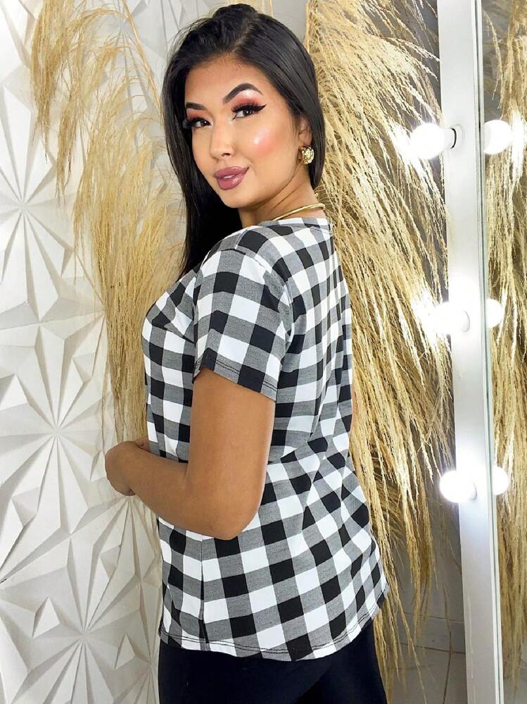 Women T-Shirts - 黑與白 - 查看 2