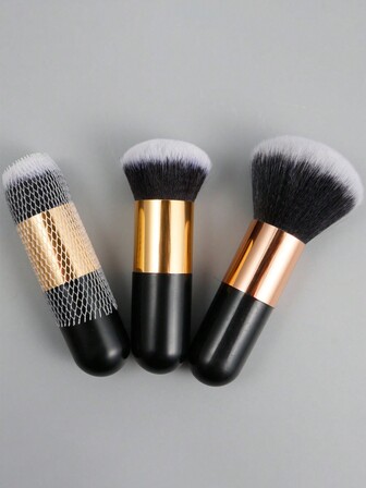 1支多功能化妝刷,適用於粉、腮紅、散粉