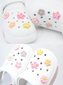 8pcs Cute Floral Shoe Decorations, Detachable Multi-Functional Sandals, Clogs, Jelly Shoes, Garden Shoes Decor Buttons, Suitable For Daily Wear, Shopping, Party, Travel
