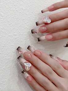 24入組額外長立方形黑漸層法式奧布蕾假指甲,附有粉紅色心形鑽石,包含1支指甲檔和1支果凍膠 - 彩色 - 查看 1