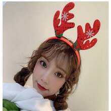 闪闪发光的圣诞树和圣诞老人派对头饰,圣诞节