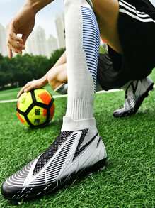 Men's Professional Soccer Shoes, Lace-Up Studs Broken Soccer Shoes, Women's Breathable Soccer Shoes, Unisex& Couples Professional Soccer Shoes Ronaldo  Cleats