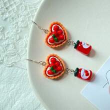1 對新穎創意心形草莓蛋糕果醬吊墜耳環手工樹脂水果食品首飾