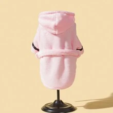 1 件法兰绒连帽宠物长袍，适合小型猫狗，保暖，适合家庭使用（购买前请测量宠物的背长、胸围和颈围，以选择合适的尺寸）