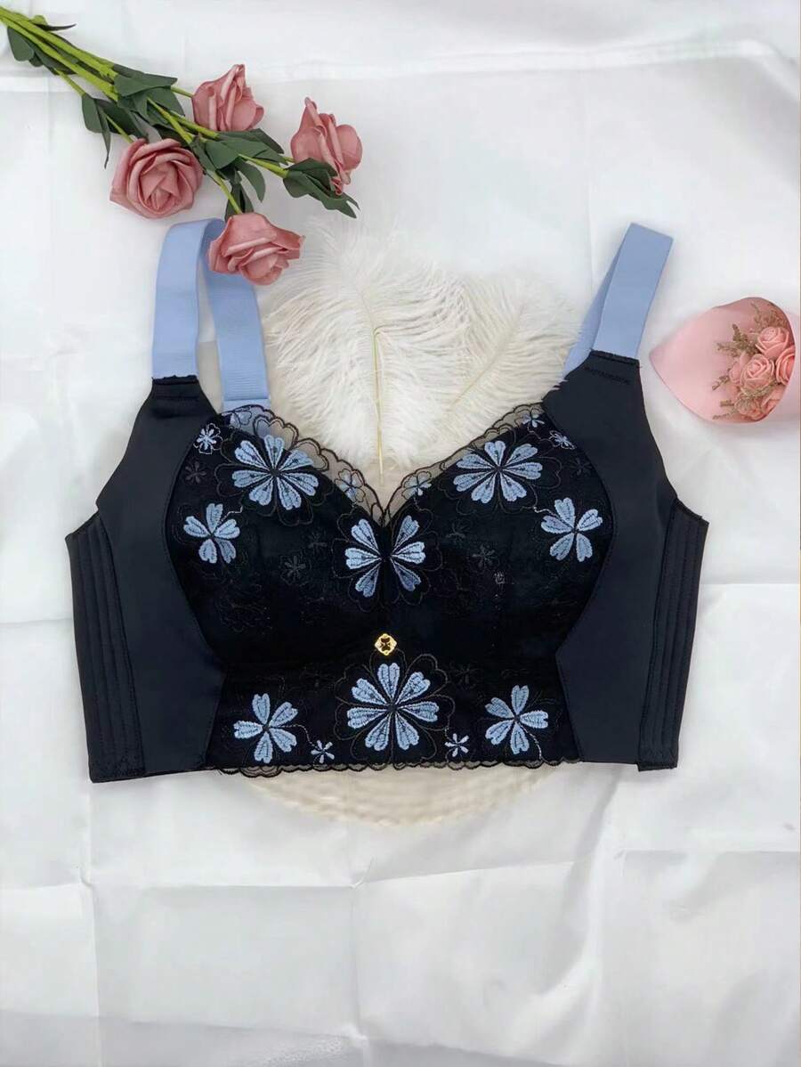 Plus Thin Summer Full Coverage Bra With Side Breast Correction, Lift Up And Anti-sagging Function - Black - View 1