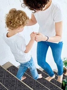 1 Pieza Alfombra Suave Para Escalones Con Patrón Variado, Alfombra De Escalera Autoadhesiva Y Antideslizante Con Absorción De Agua Para Proteger Tus Escaleras - Gris - Ver 4