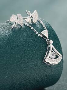 1件套S925銀輕奢,優質風格,優雅&精美,人造鑲嵌,扇形吊墜項鍊帶1雙耳環