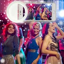 AXNEN (Bianco) Anello luce selfie a 36 perle LED - Versione migliorata con batteria da 150 mAh, ricaricabile USB, portatile, molletta circolare compatibile con , smartphone, laptop, iPad, fotografia, telecamera e video - Perfetto per i selfie trucco delle ragazze! Adatto per selfie e live streaming, luce portatile