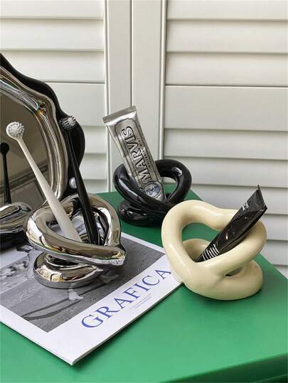 1pc Home Sweet Heart Ceramic Toothbrush Holder, Luxury Storage Rack For Couple Bathroom Sink Essentials Home Bathroom Decor Fall Decor Back To School