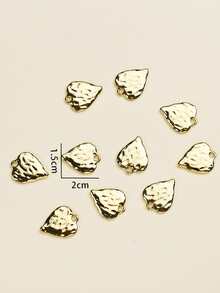 10个金色液态金属风格个性化心形吊坠，可用于DIY耳环、项链和其他配饰