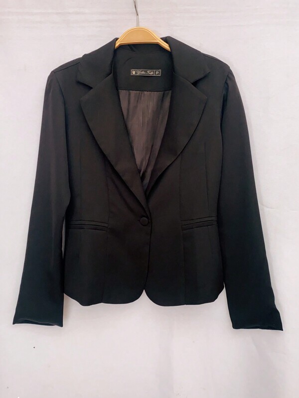blazer feminino alfaiataria com forro,botao encapado,acinturado