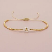 1pc Seashell & Beaded Alphabet Detail Adjustable Bracelet With Metallic 26 Letters Charms - Multicolor - View 3