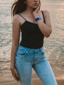 女性黑色絎縫貼身吊帶背心背心上衣適用於內穿戴