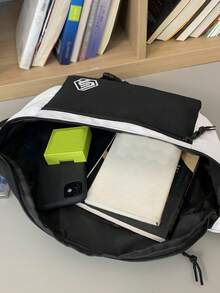 2023年全新原創簡約大容量男士斜挎肩背包休閒胸包顏色多口袋學生背包時尚男包腰包斜揹包出行必備品輕便防盜禮物男人、男友、丈夫、男孩 - 黑與白 - 查看 6