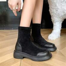 Women's Ankle Boots, New Classics Autumn British Style All-match Boots, Vintage Design, Slimming Effect - Black - View 3