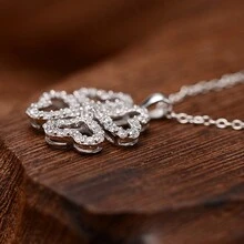 1 件女士四叶草吊坠项链心形项链 100% 纯银微镶嵌 2 毫米和 1.3 毫米圆形方晶锆石周年生日珠宝礼物 18 英寸