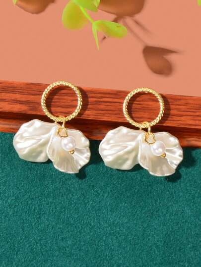 أقراط منخفضة القطر مزدوجة من اللؤلؤ الاصطناعي والمحار