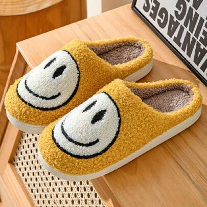 S號溫暖絨毛家居拖鞋"}（請注意，我...）