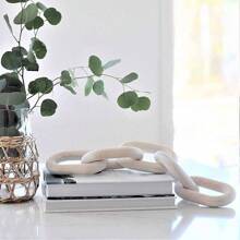 1pc Rustic White Washed Pine Wood Chain Link Decor, Coffee Table Or Book Shelf Accent, Suitable For Bookshelf, Boho, Country Or Modern Home Decor Best Gifts Birthday Graduation