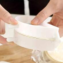 3pcs/set White Plastic Dumpling Maker For Home Use, Automatic Dumpling Wrapper Maker With Crescent-shaped Mould And Dough Press - White - View 4