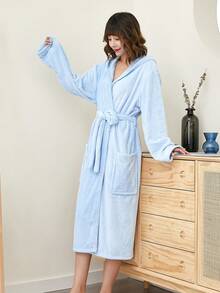 1pc Solid Color Coral Fleece Bathrobe With Hood & Pocket, Quick-dry, Absorbent, Soft, Family Robe - Blue - View 4