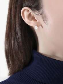 1對時尚 S925 銀落葉珍珠耳釘，適合女士日常佩戴