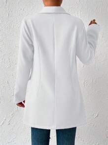 A&DD MODA, REF: 4043 - Blazer feminino alfaiataria maxi longo, manga bufante, gola lapela clássica, acinturado e elegante, blazer social moderno, peça sofisticada, design slim fit, botões frontais, look chique e despojado, ideal para eventos e trabalho, terninho feminino fashion, alta costura - Branco - Visão 3